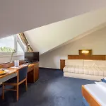 Hotel Paradies