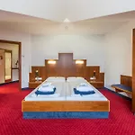 Hotel Paradies