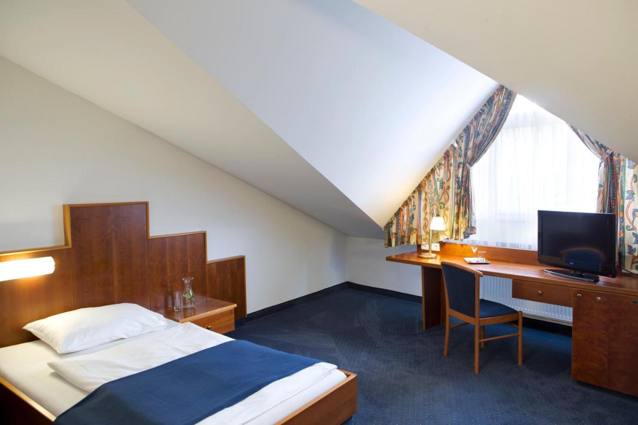 Paradies 4* Graz